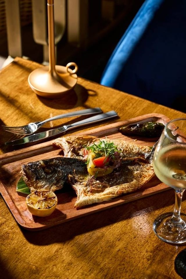 Whole Fish Golden Bream.